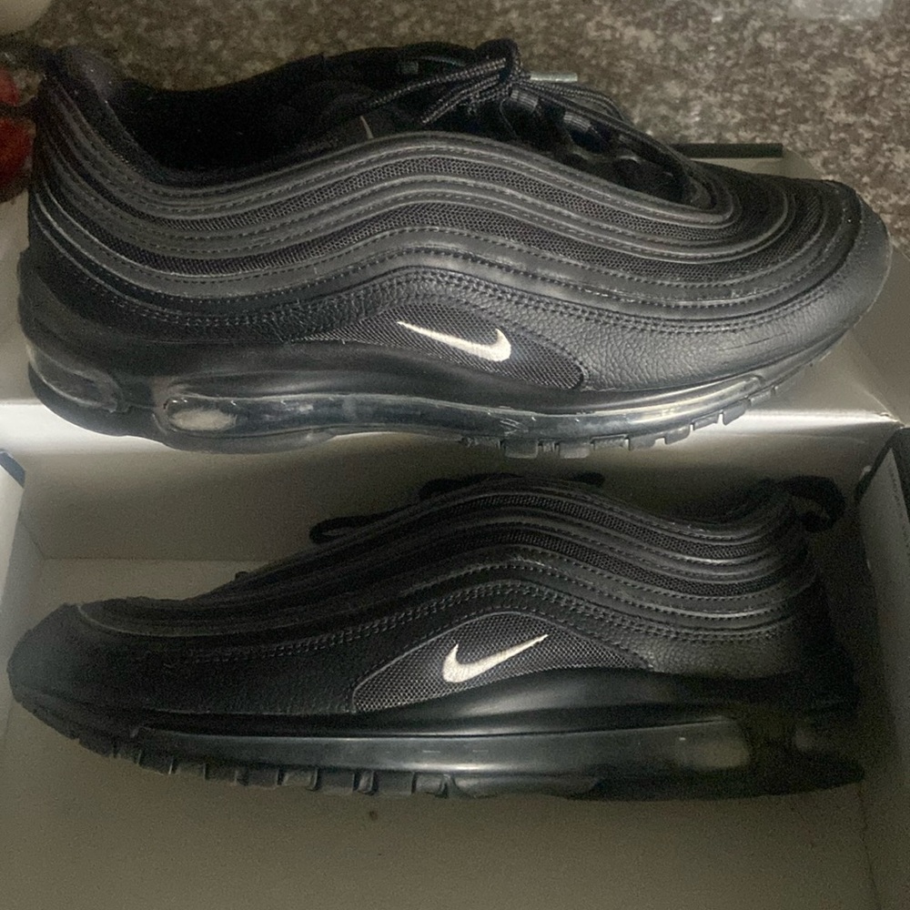 Men’s nike airmax size 10